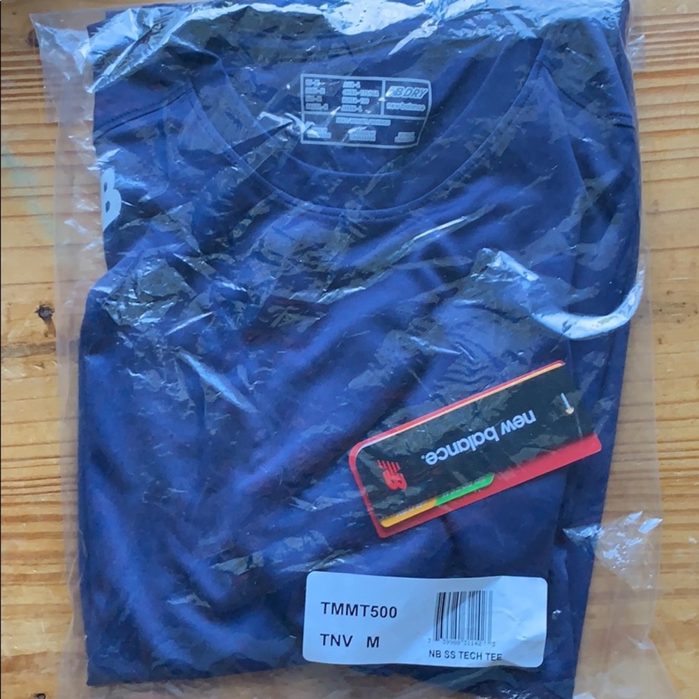 New Balance Running Dri-fit Tech Tee - Picture 2 of 2